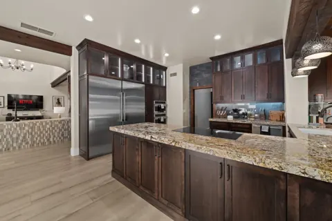 Spacious chef’s kitchen with premium finishes